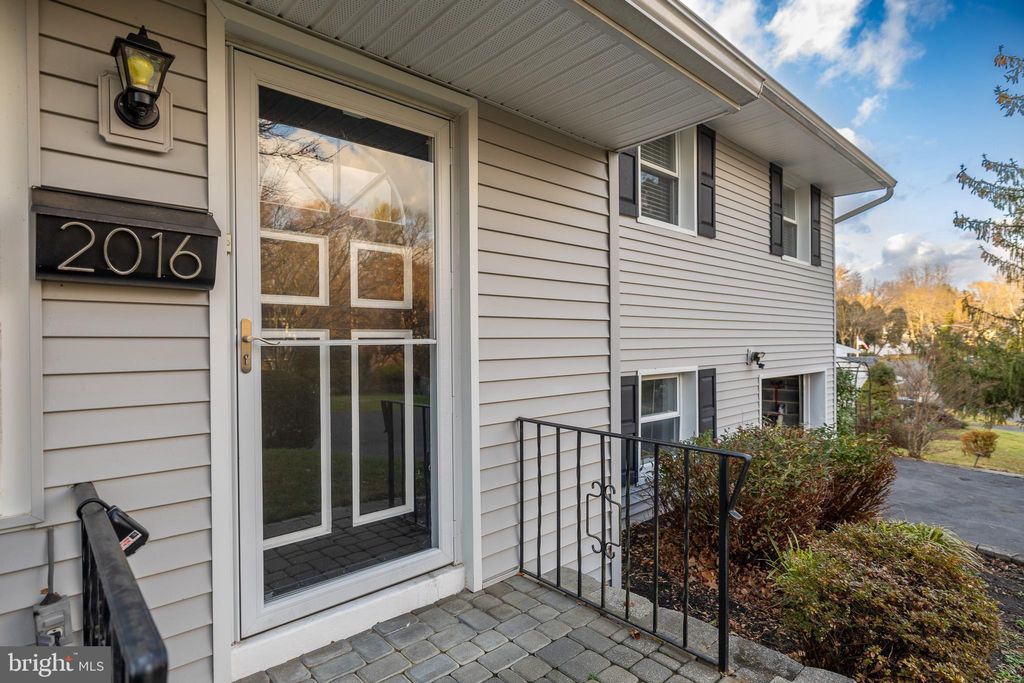 Photo of 2016 Shadybrook Lane, FEASTERVILLE TREVOSE, PA 19053 (MLS # PABU2110042)