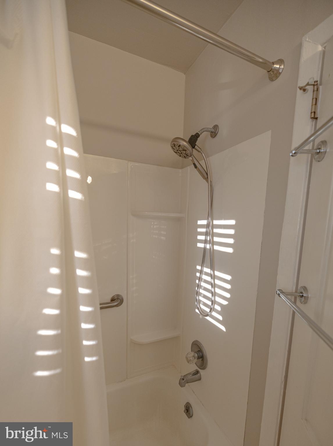 NON AVAILABLE - Residential