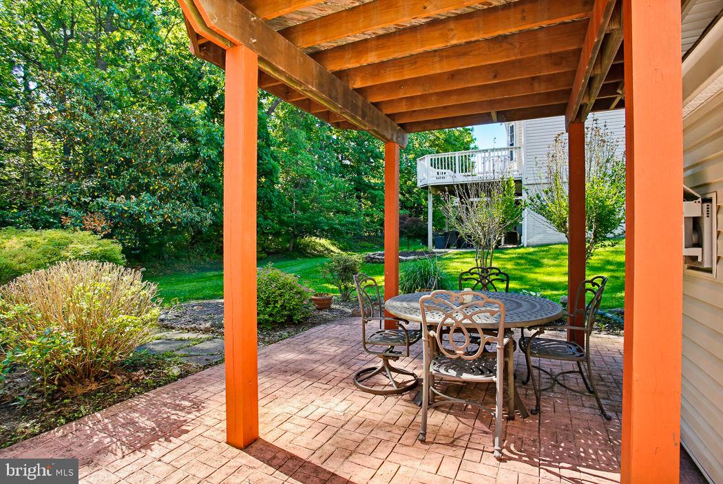 DEER SPRING - Residential