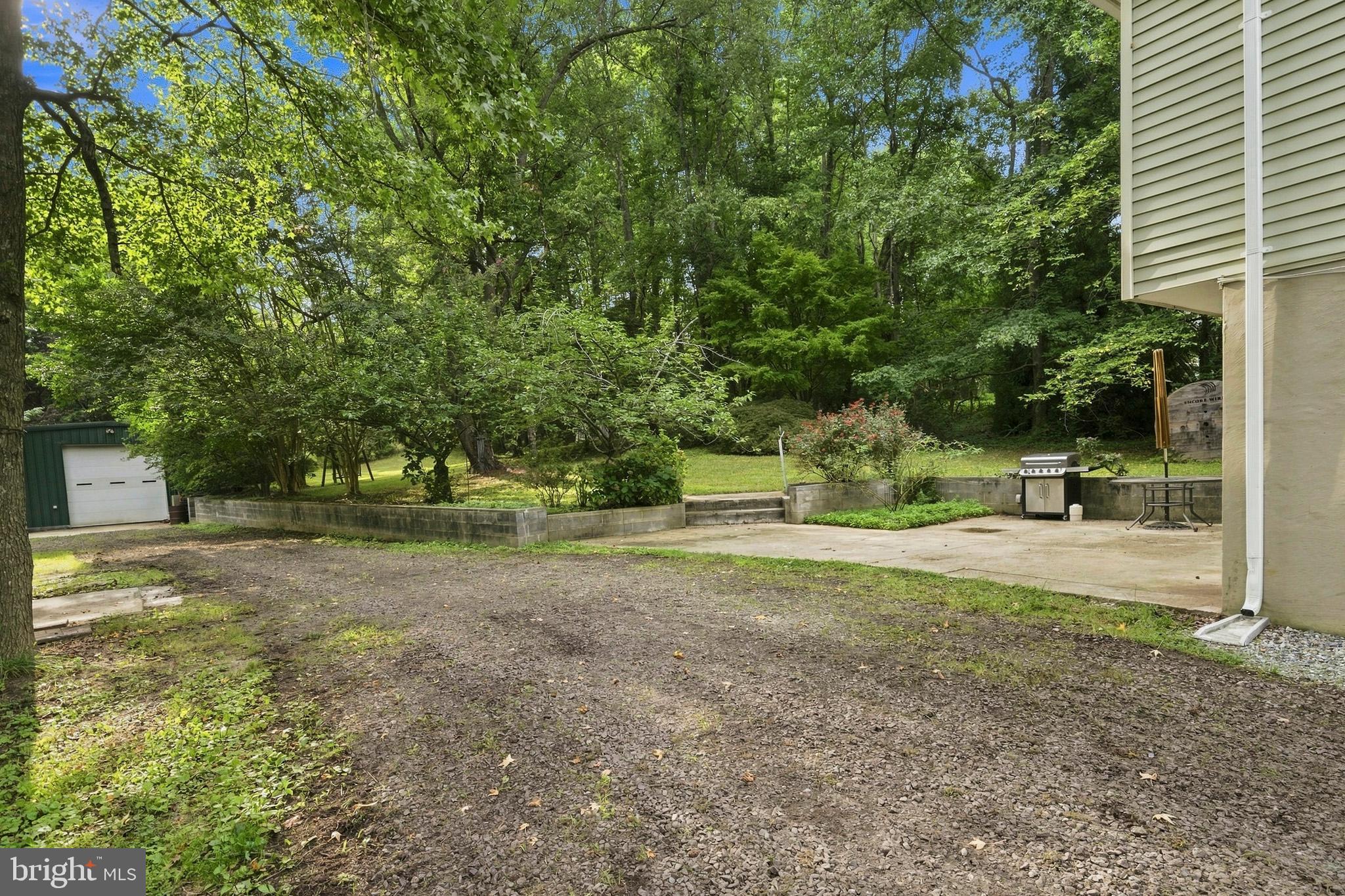 7910 MOUNT HARMONY LANE