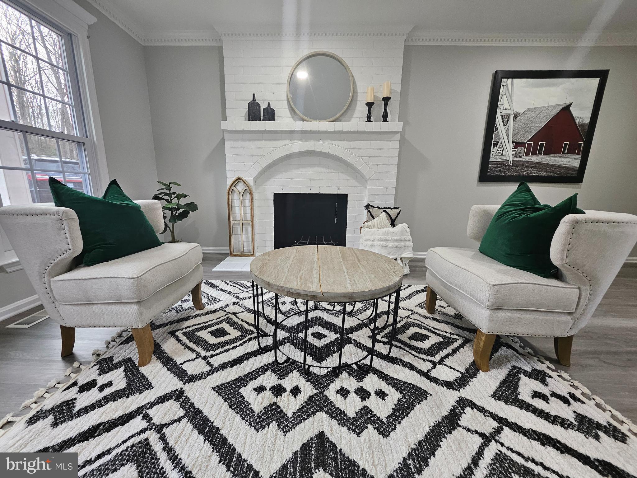 OCCOQUAN OAKS - Residential