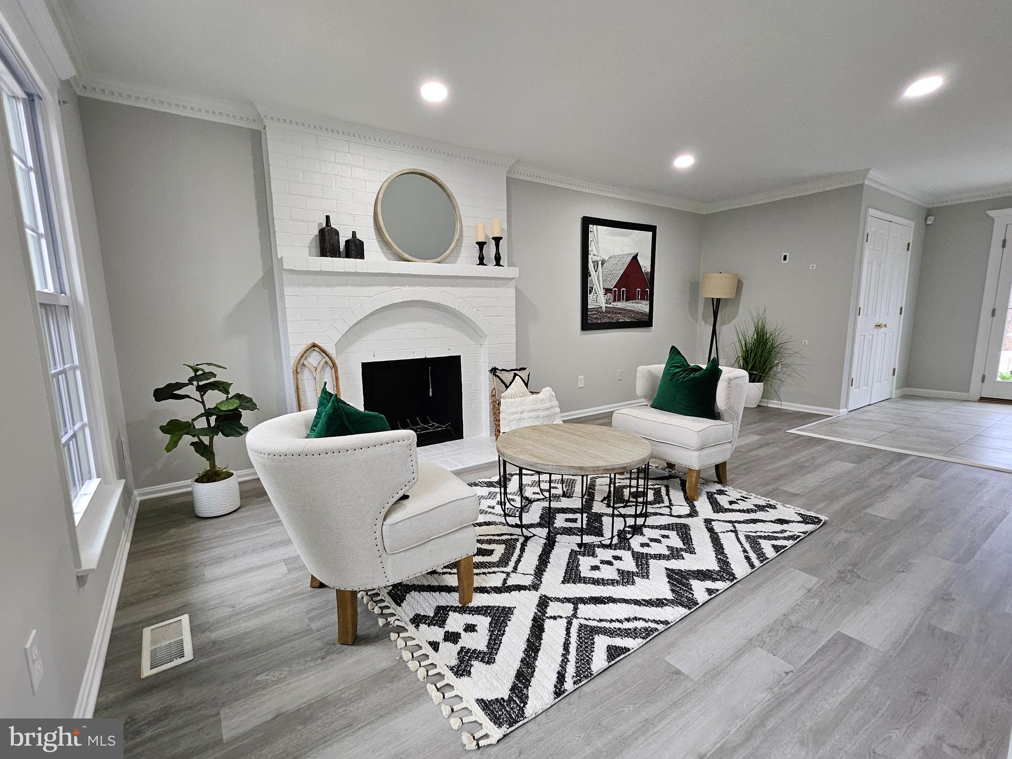 OCCOQUAN OAKS - Residential