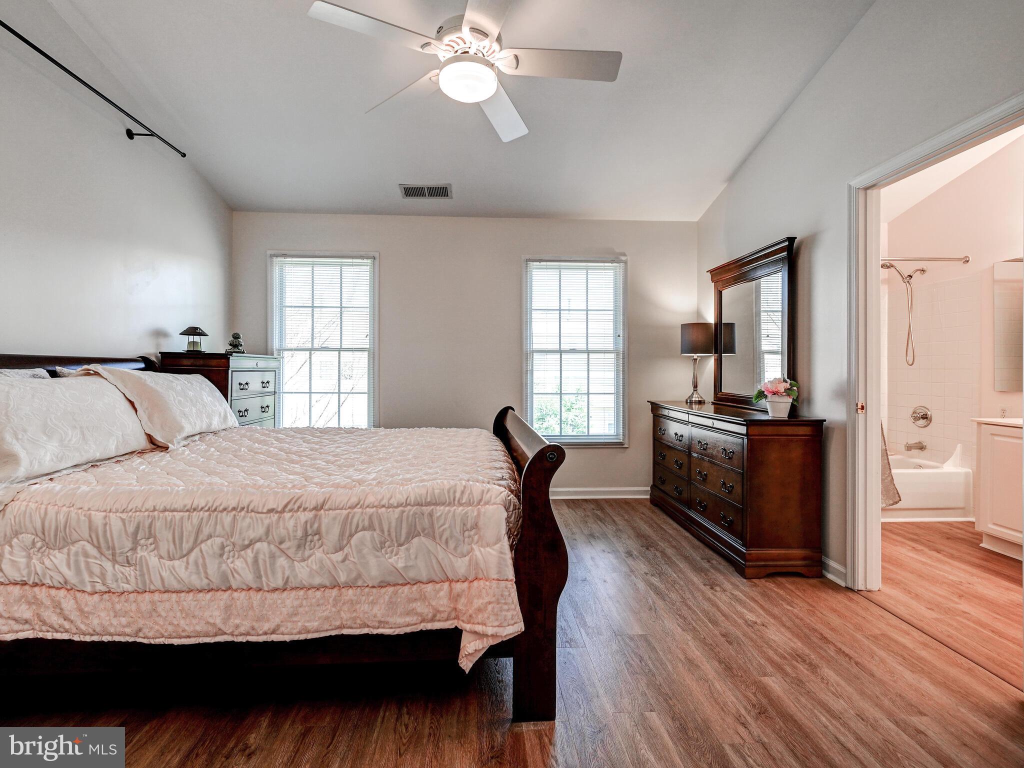 OWINGS MILLS NEWTOWN - Residential