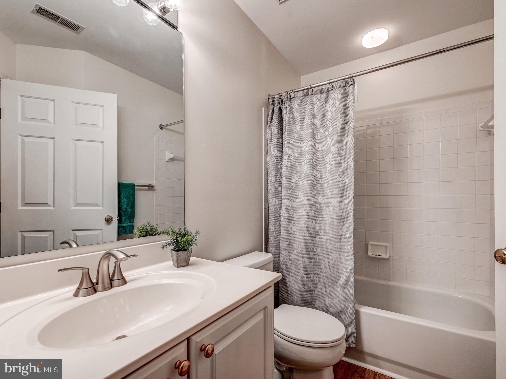 OWINGS MILLS NEWTOWN - Residential