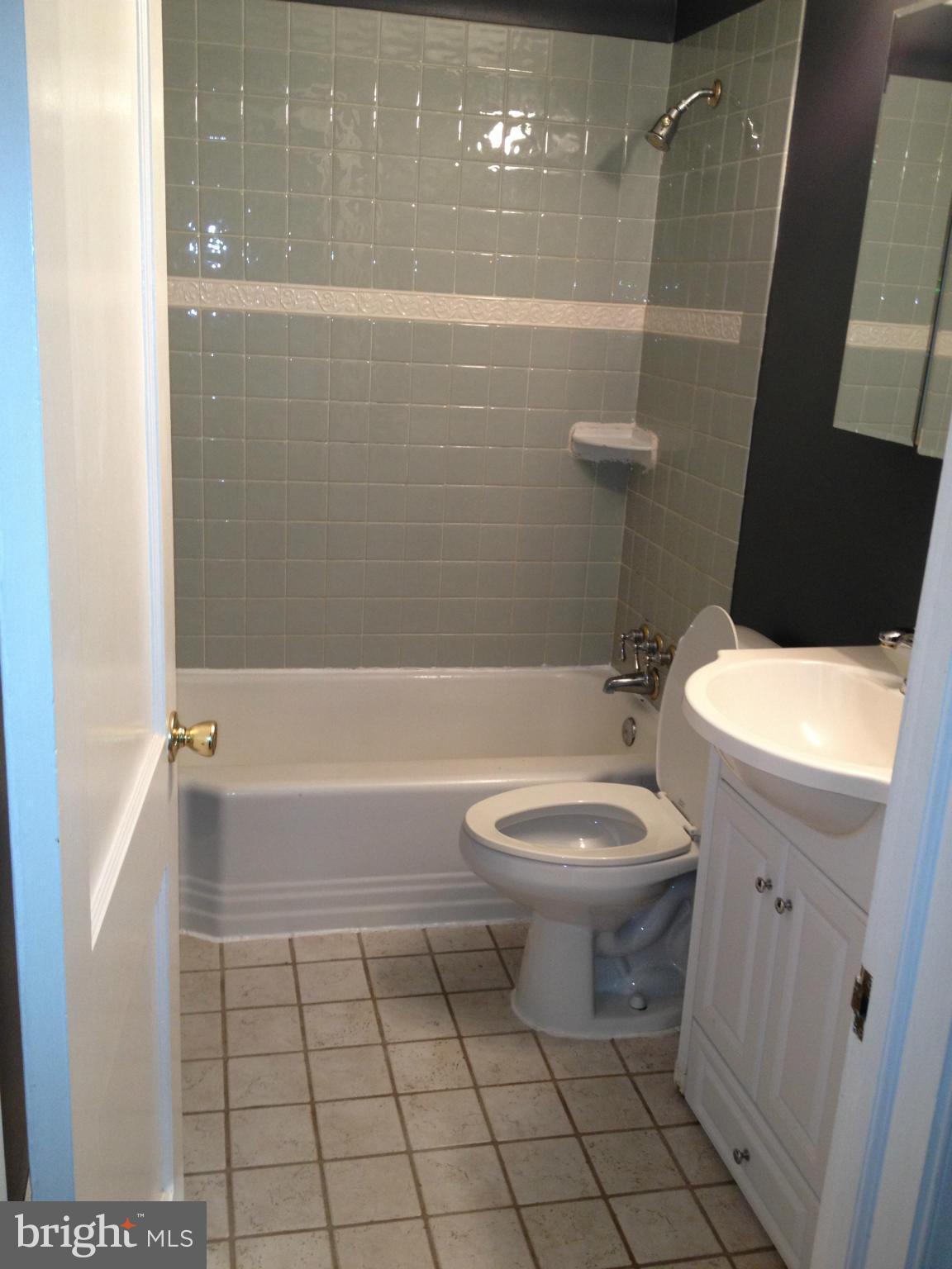 WESTMORE - Residential Lease