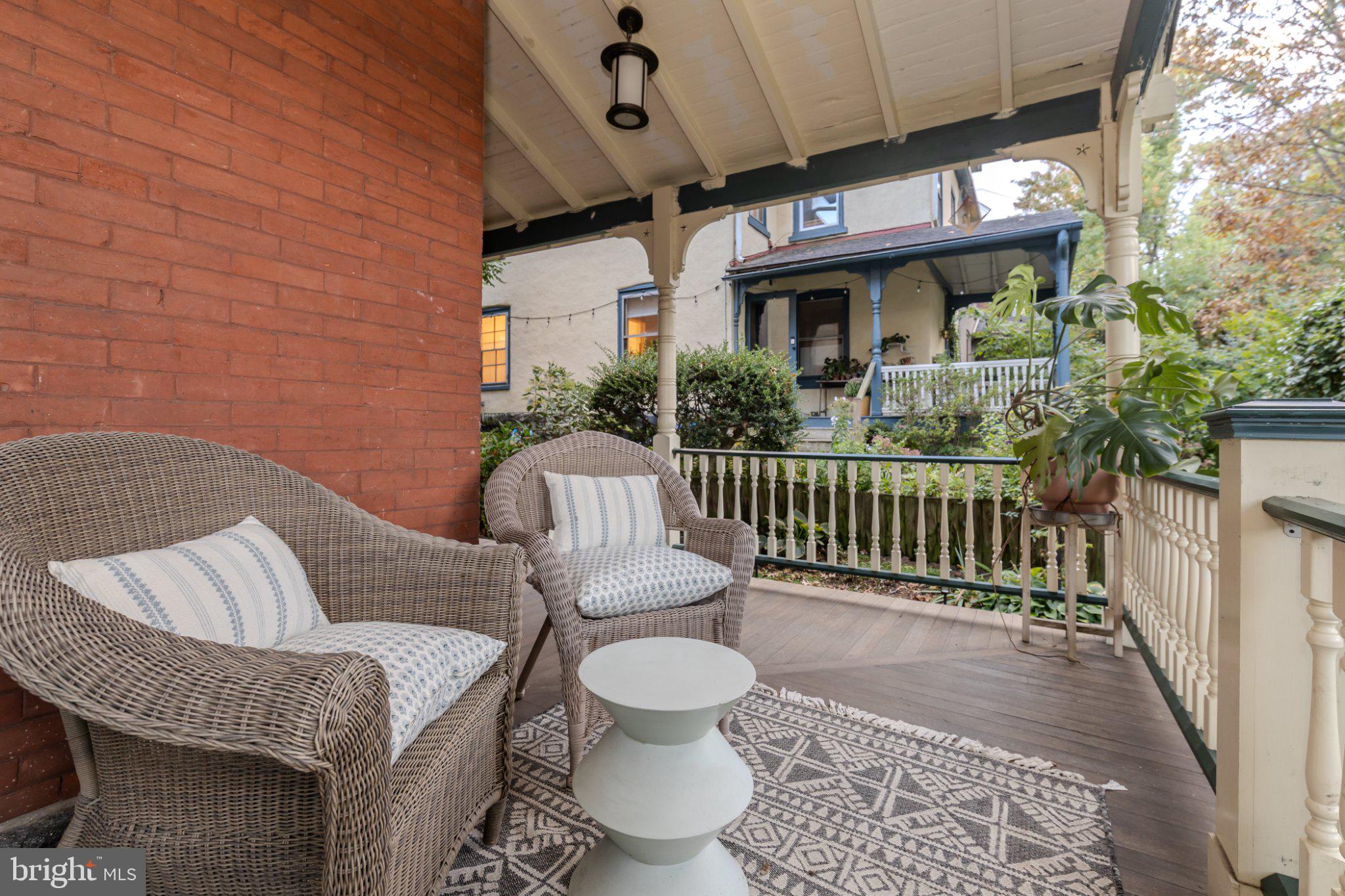 406 W PRICE STREET