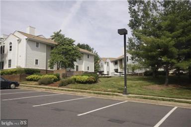 VILLAS AT COUNTRYSIDE - Residential Lease