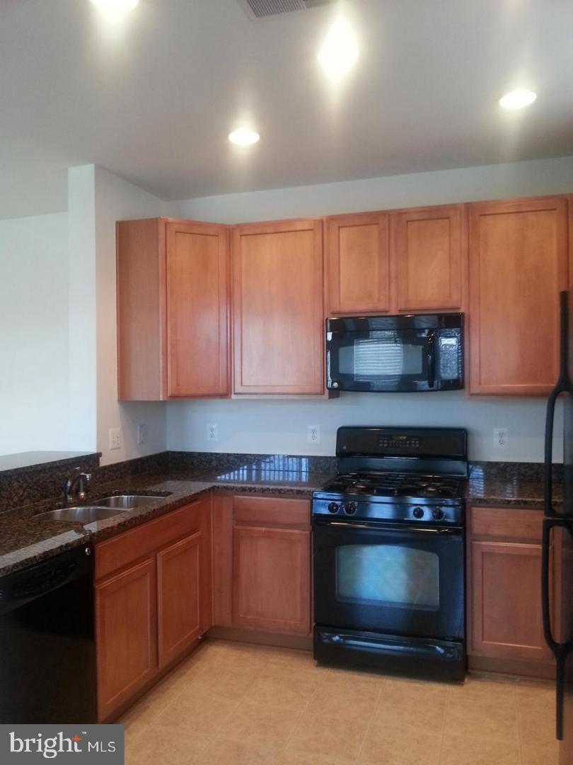 THE ADDISON - Residential Lease