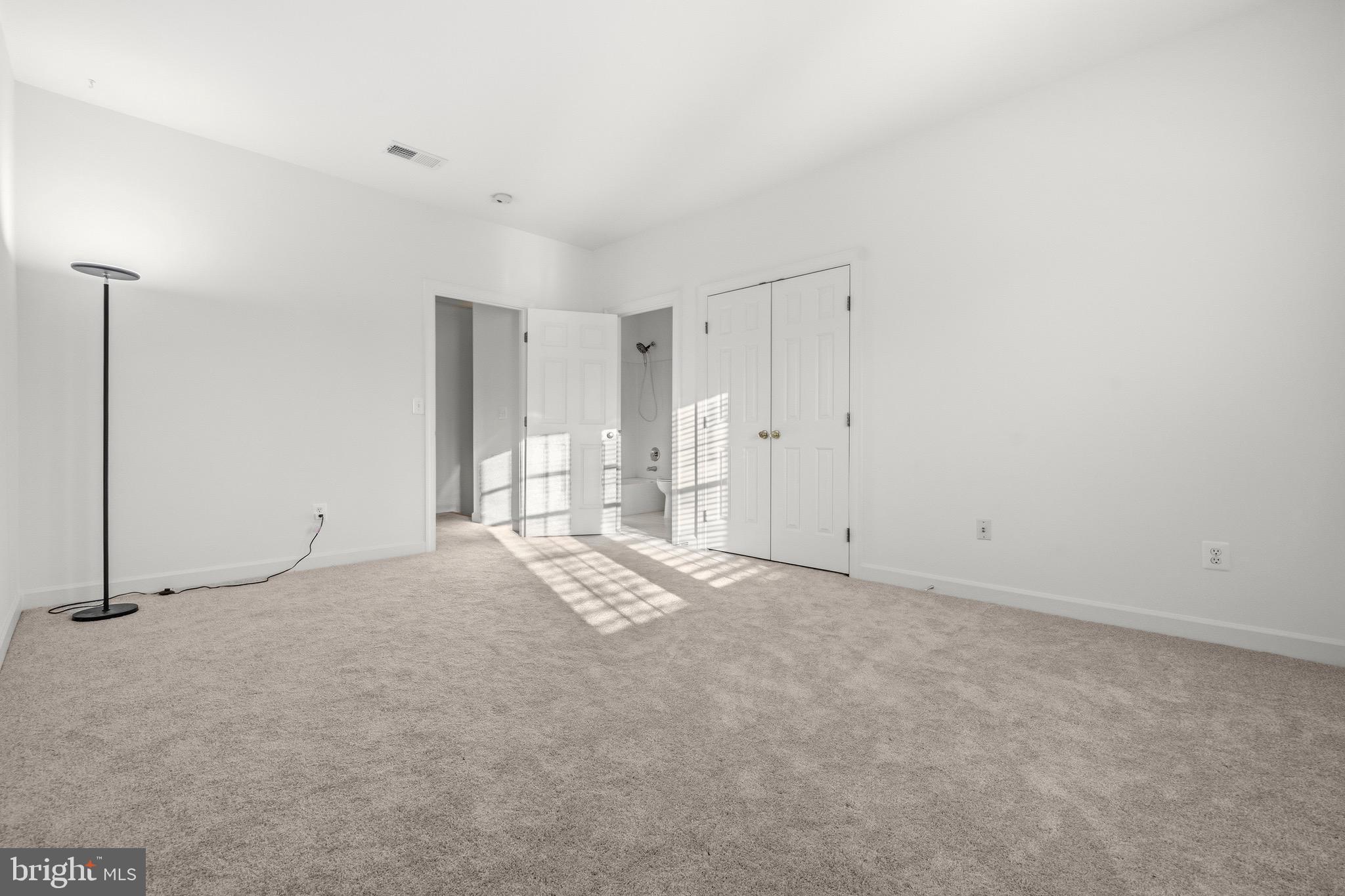 BERKSHIRE WOODS - Residential