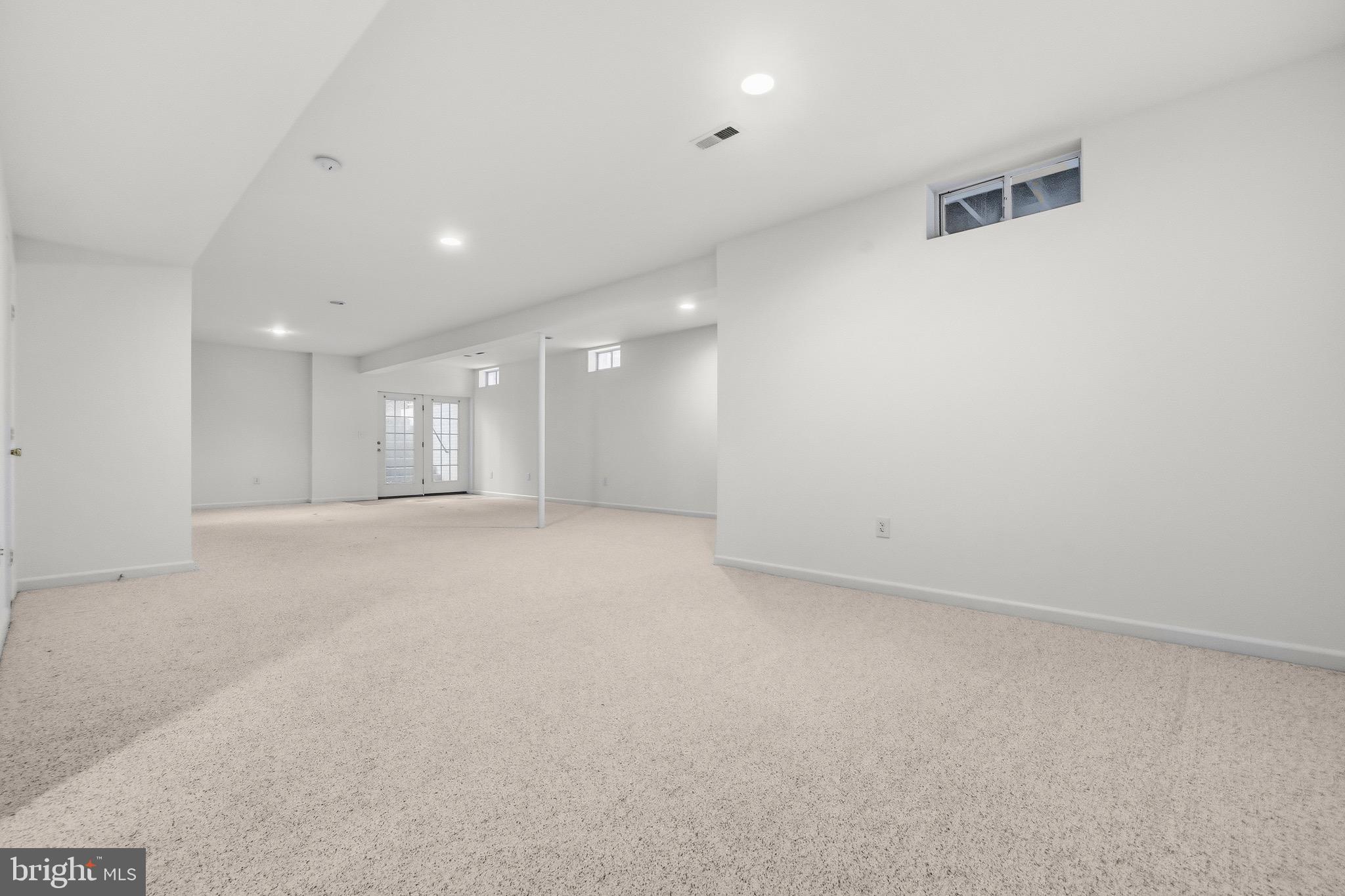 BERKSHIRE WOODS - Residential