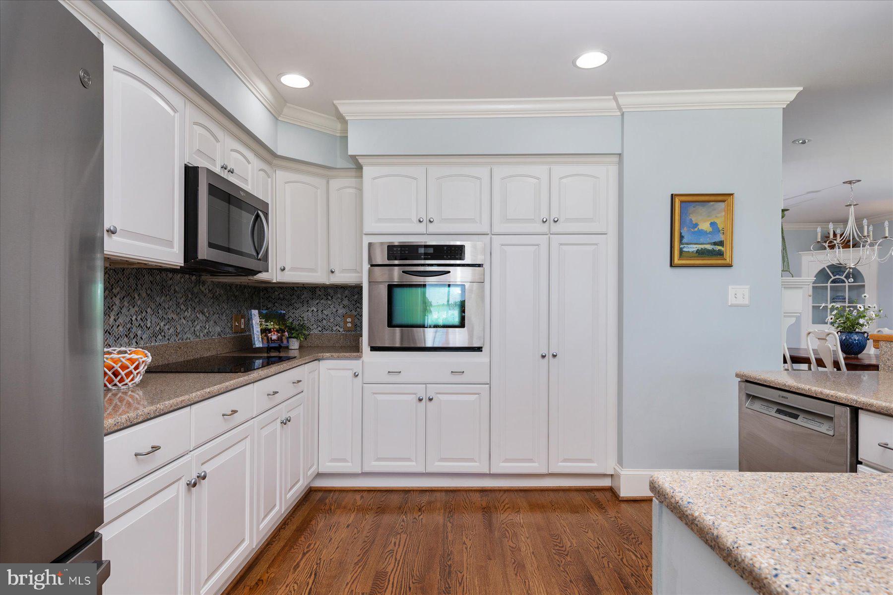 WAVERLY - Residential