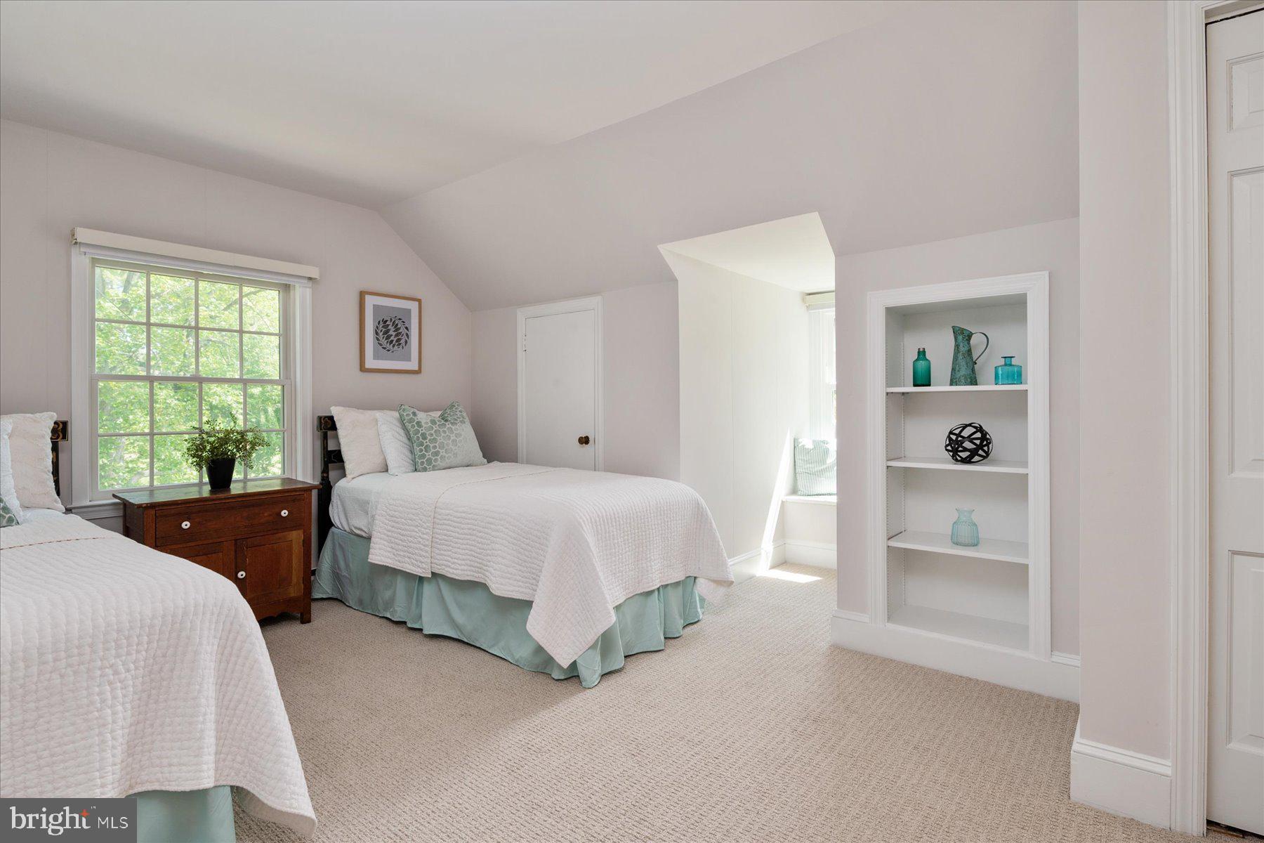 WAVERLY - Residential