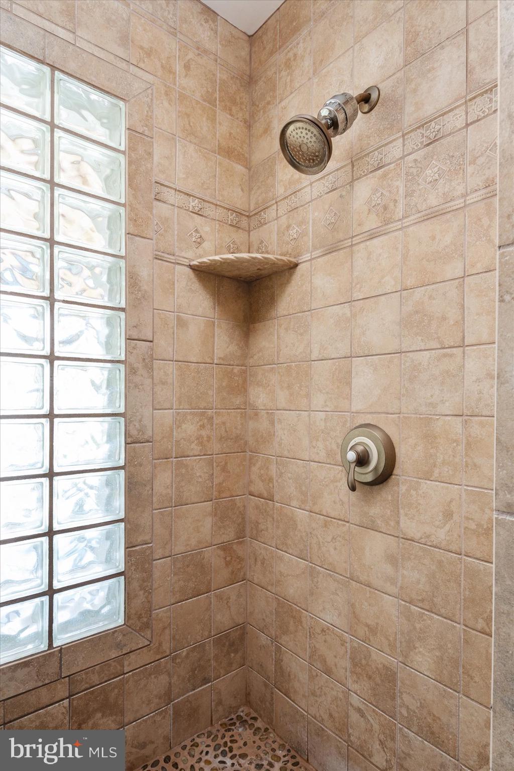 WAVERLY - Residential