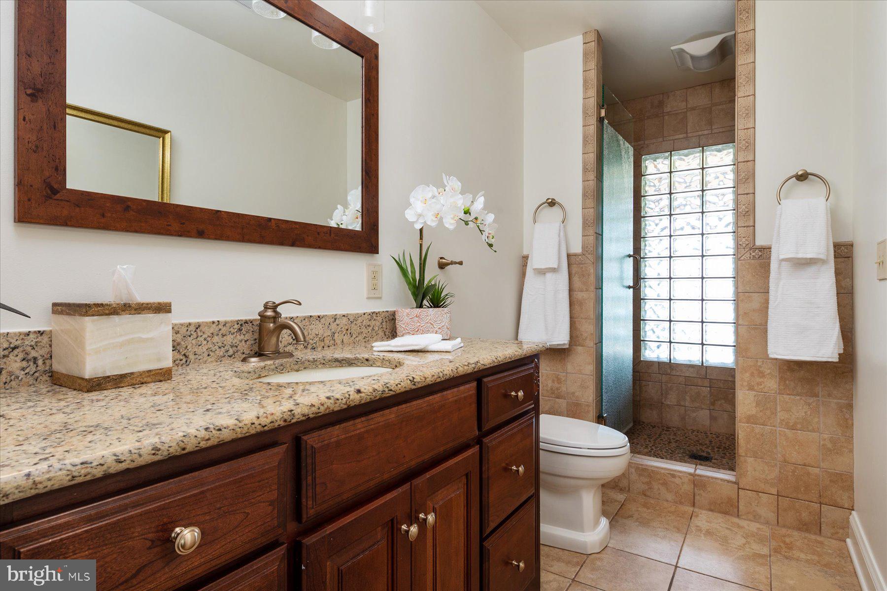 WAVERLY - Residential