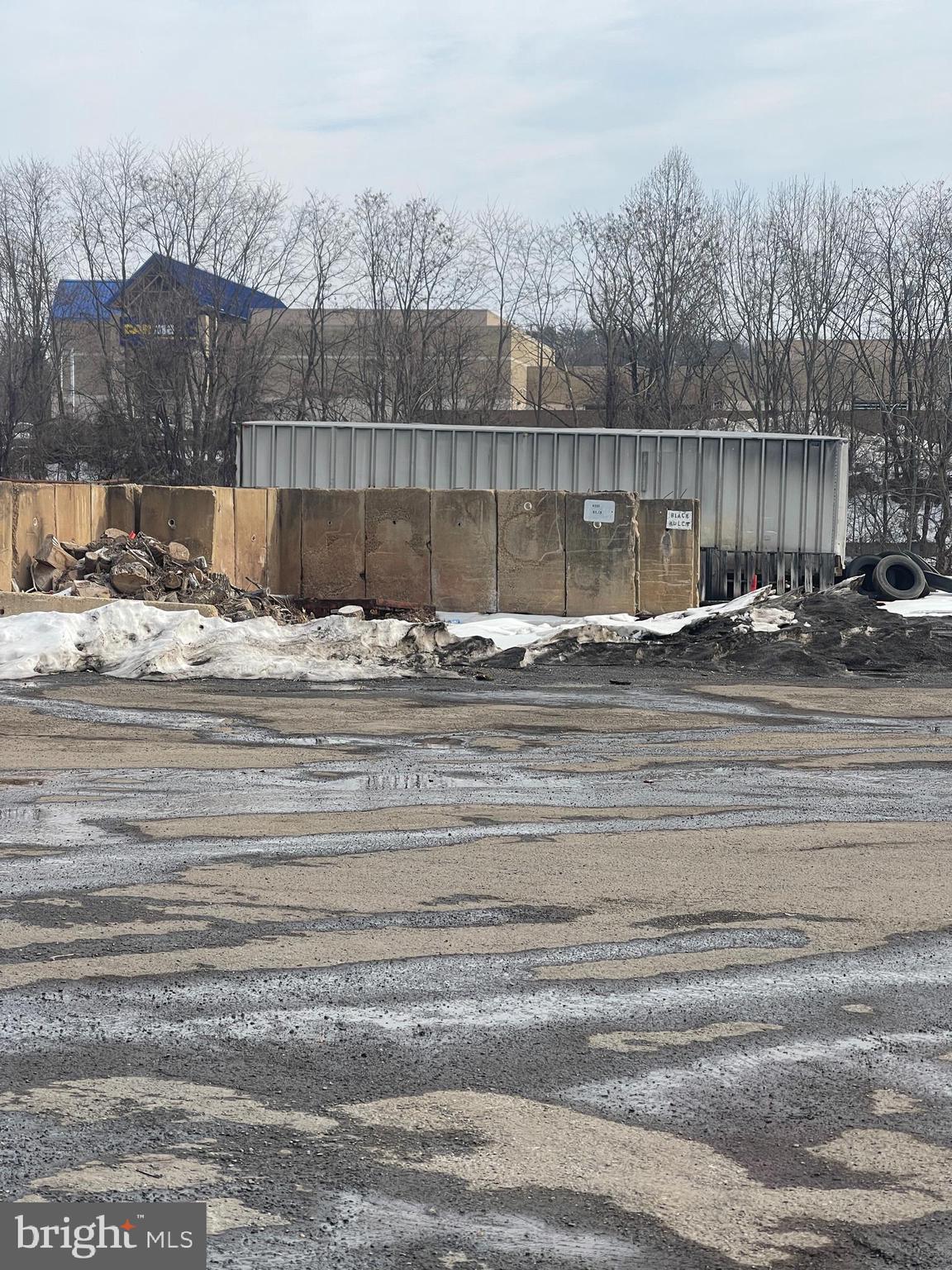 13901 TELEGRAPH ROAD