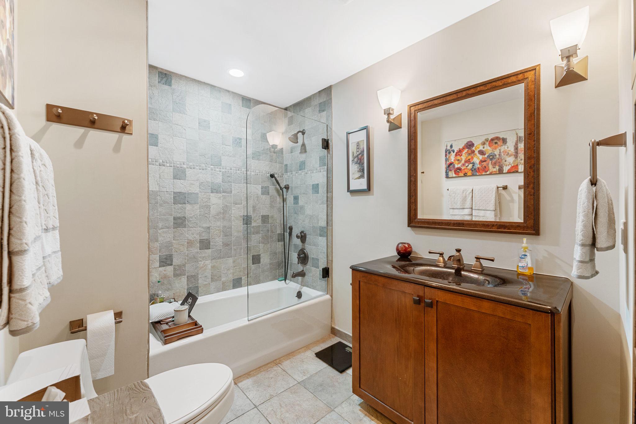 FOXCROFT - Residential