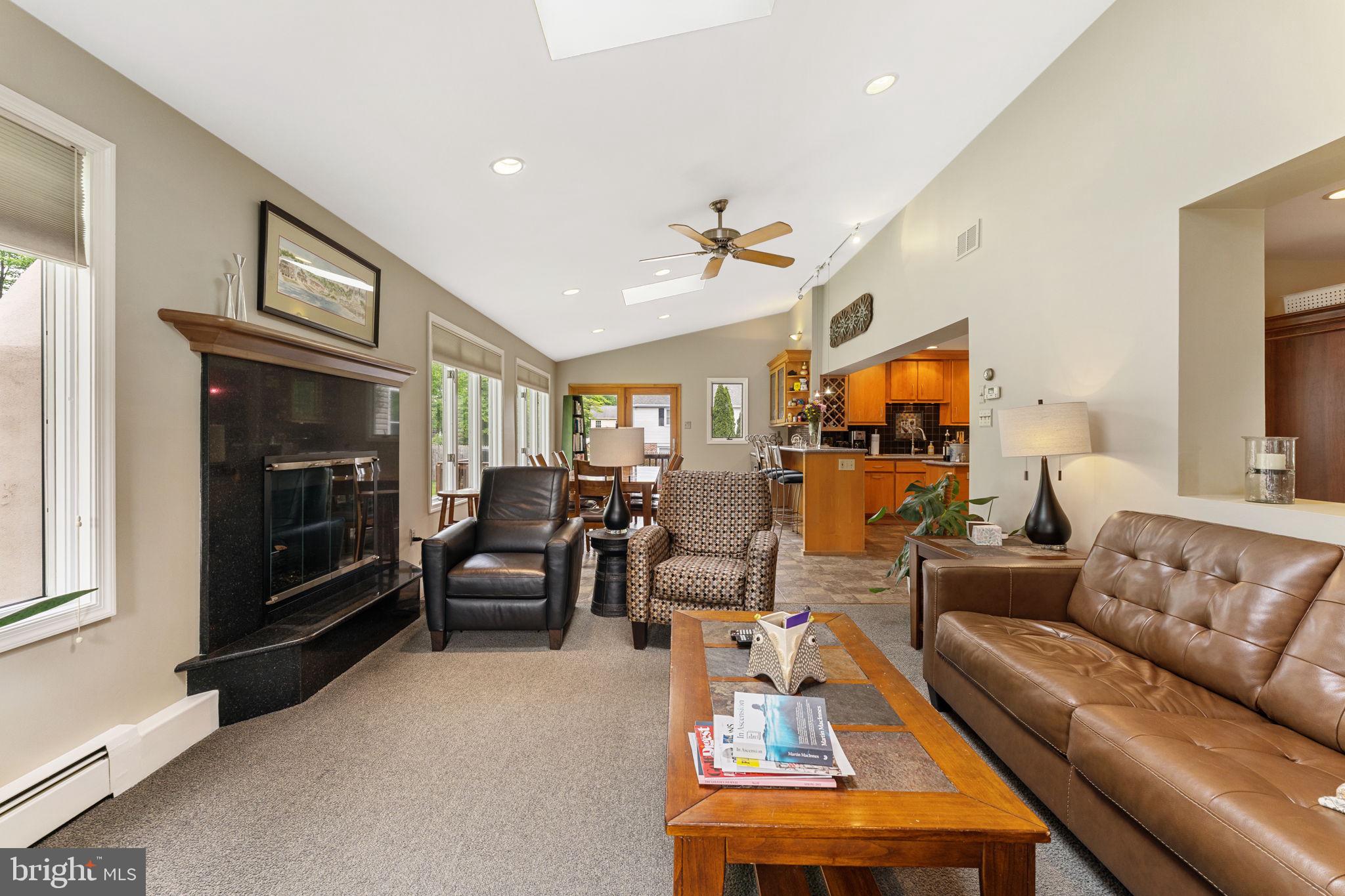 FOXCROFT - Residential