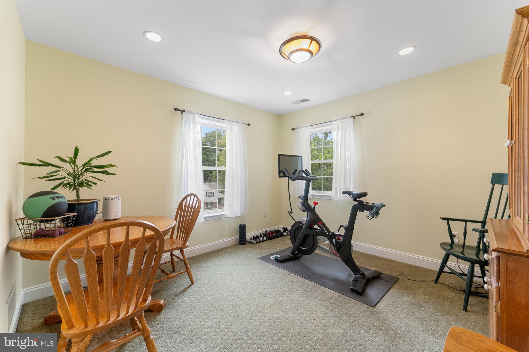 FOXCROFT - Residential