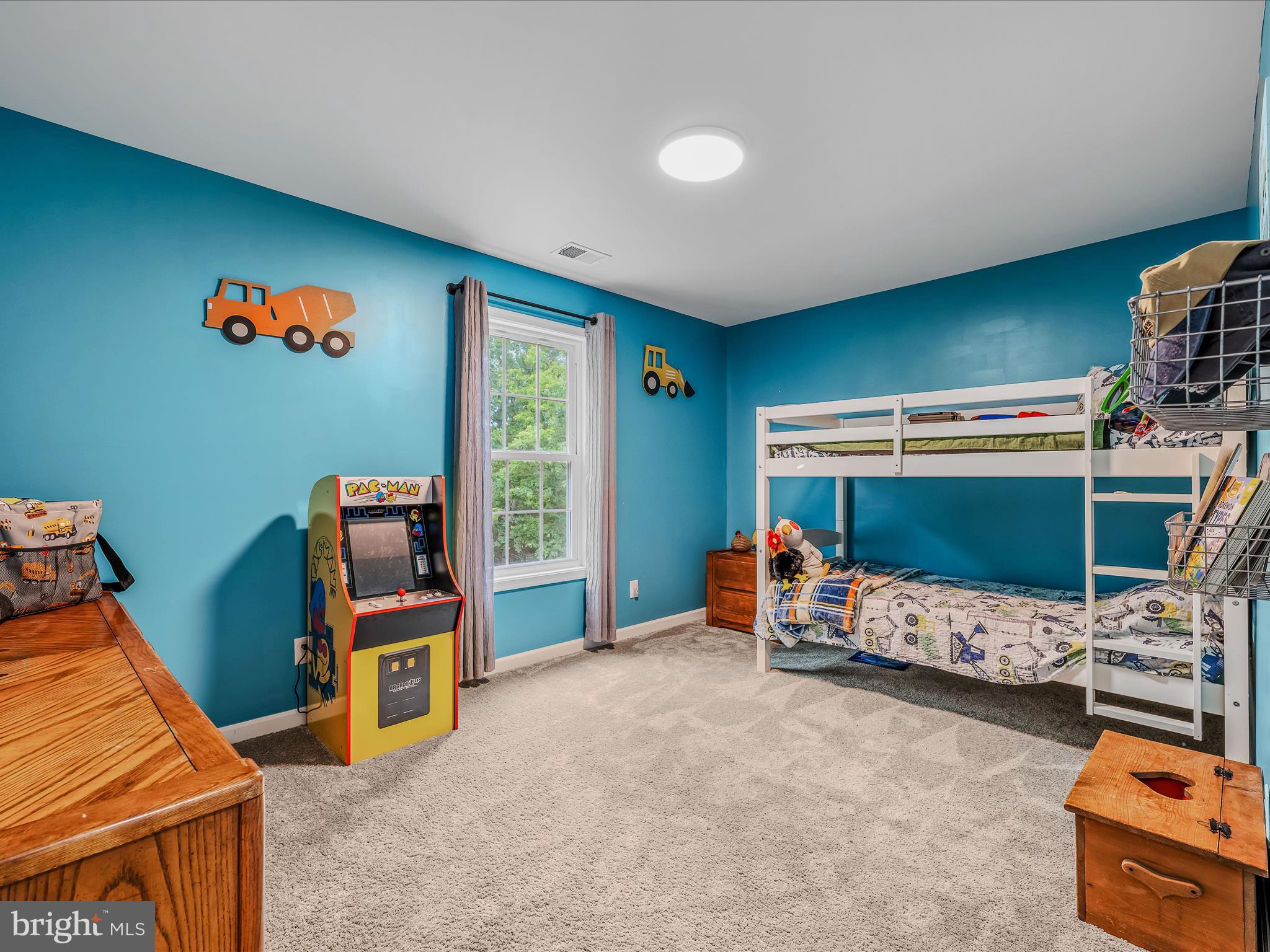 ASHTON FOREST - Residential