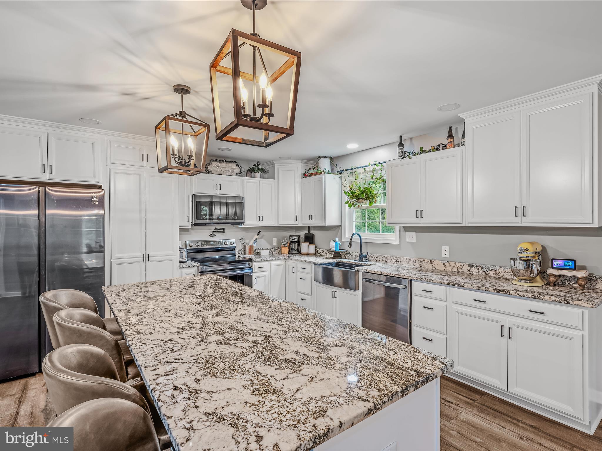 ASHTON FOREST - Residential