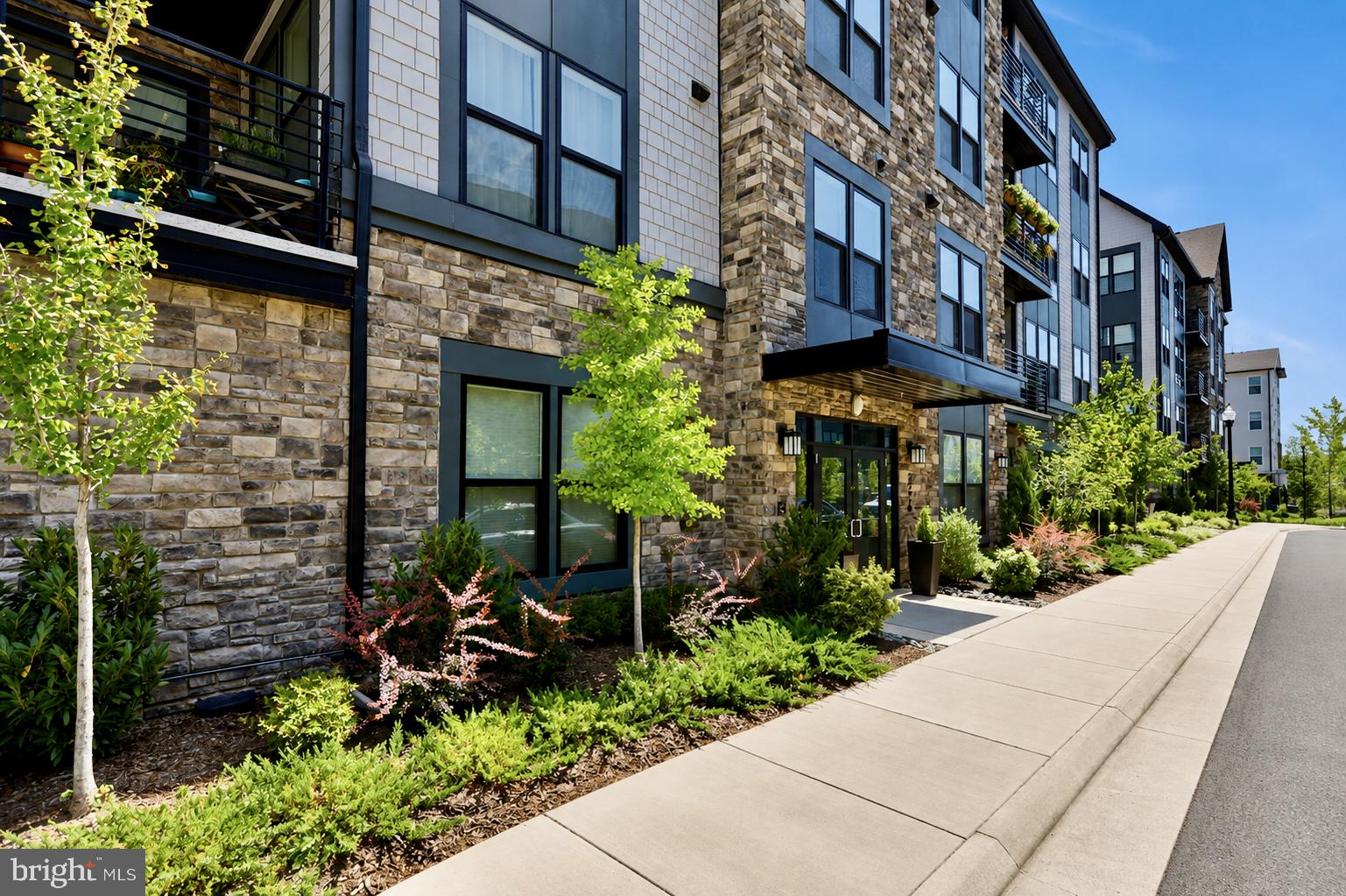 23650 HAVELOCK WALK TERRACE 407