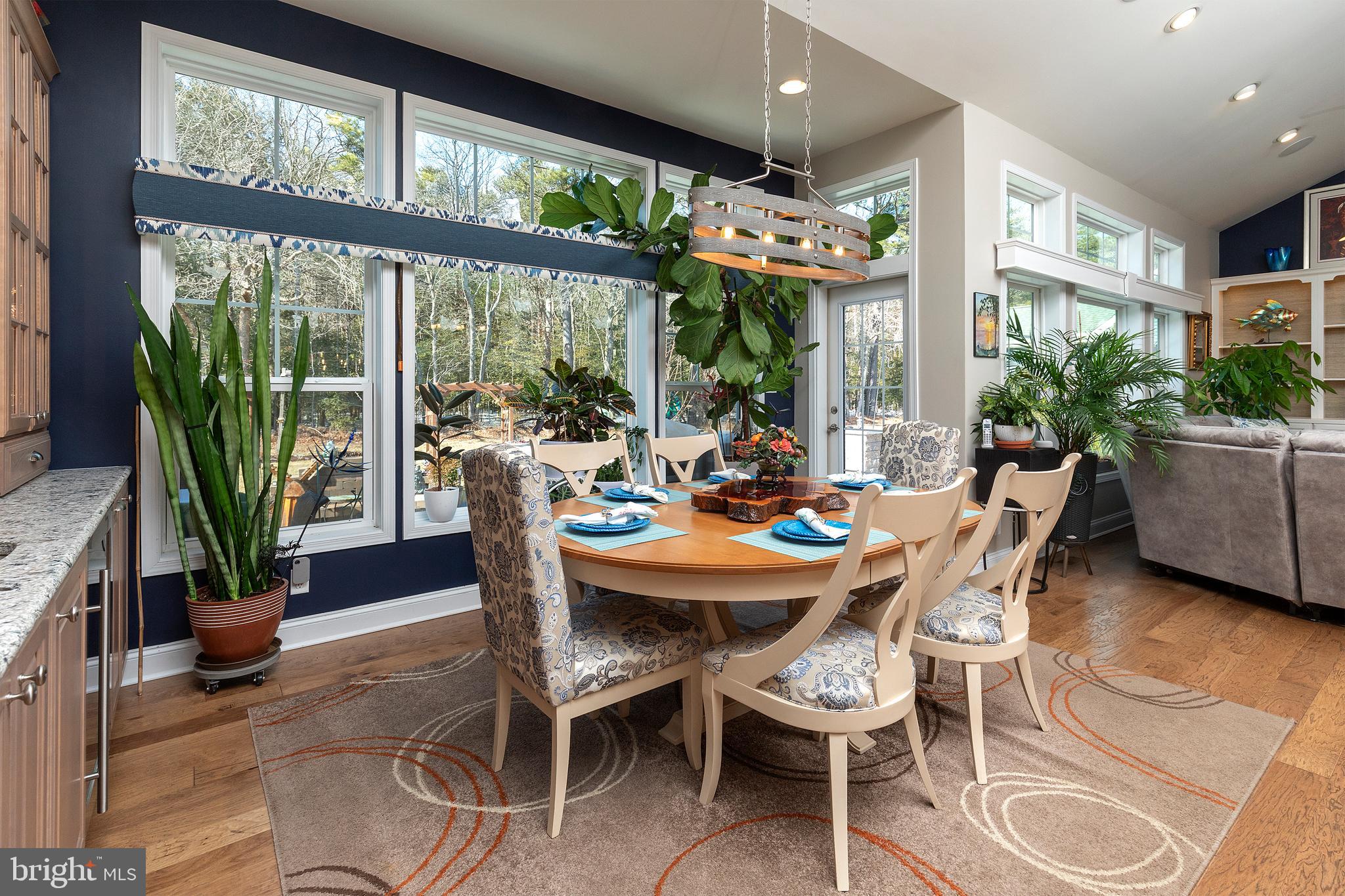 INDEPENDENCE - Residential