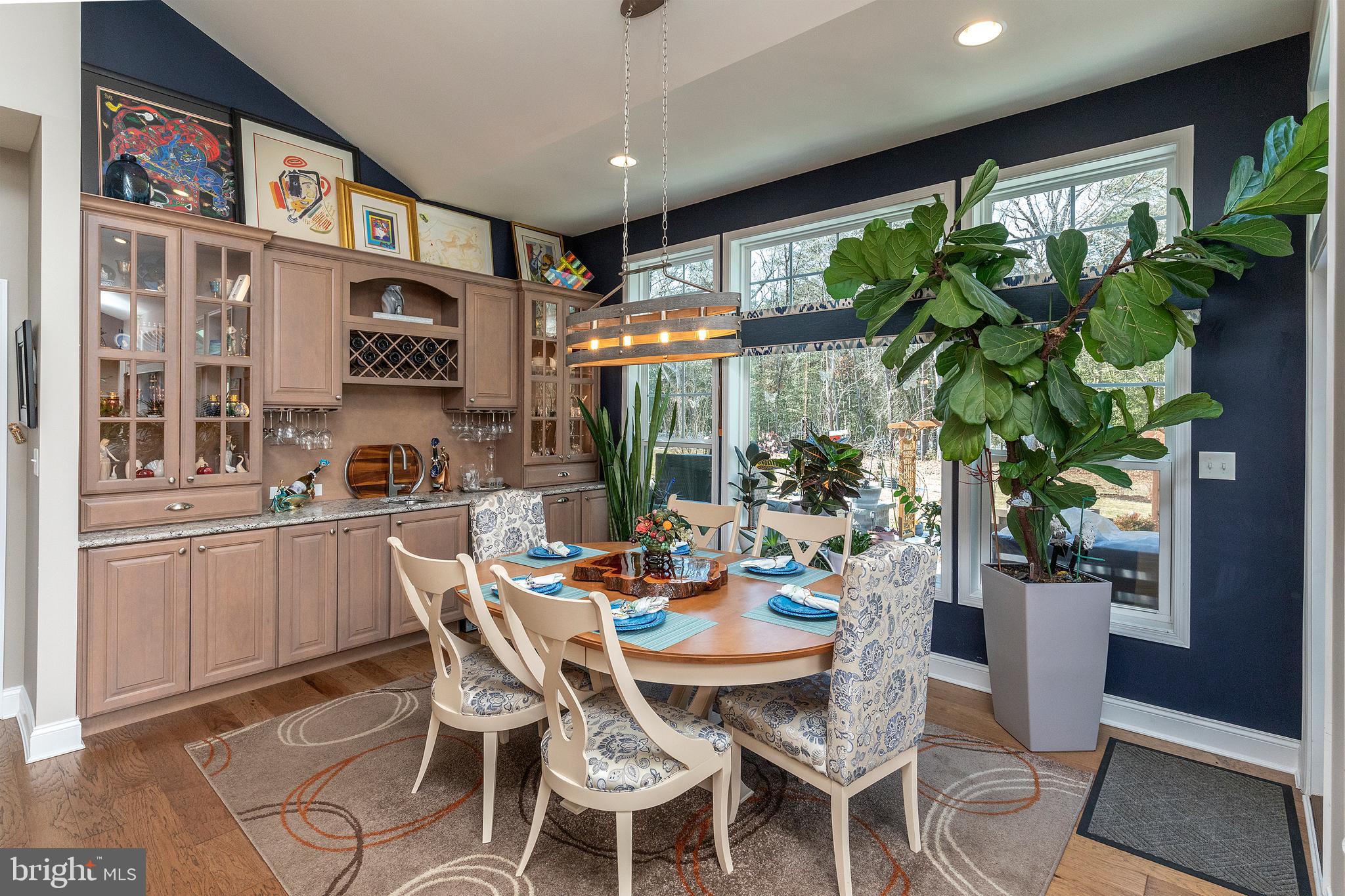 INDEPENDENCE - Residential