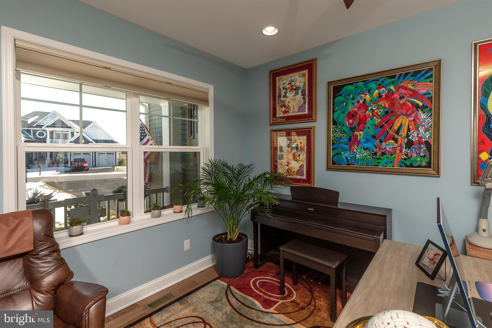 INDEPENDENCE - Residential