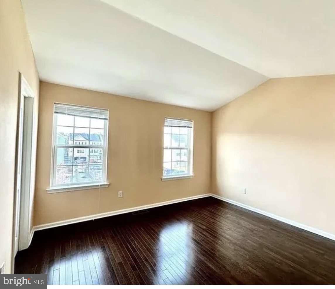 FAIRLESS HILLS - Residential