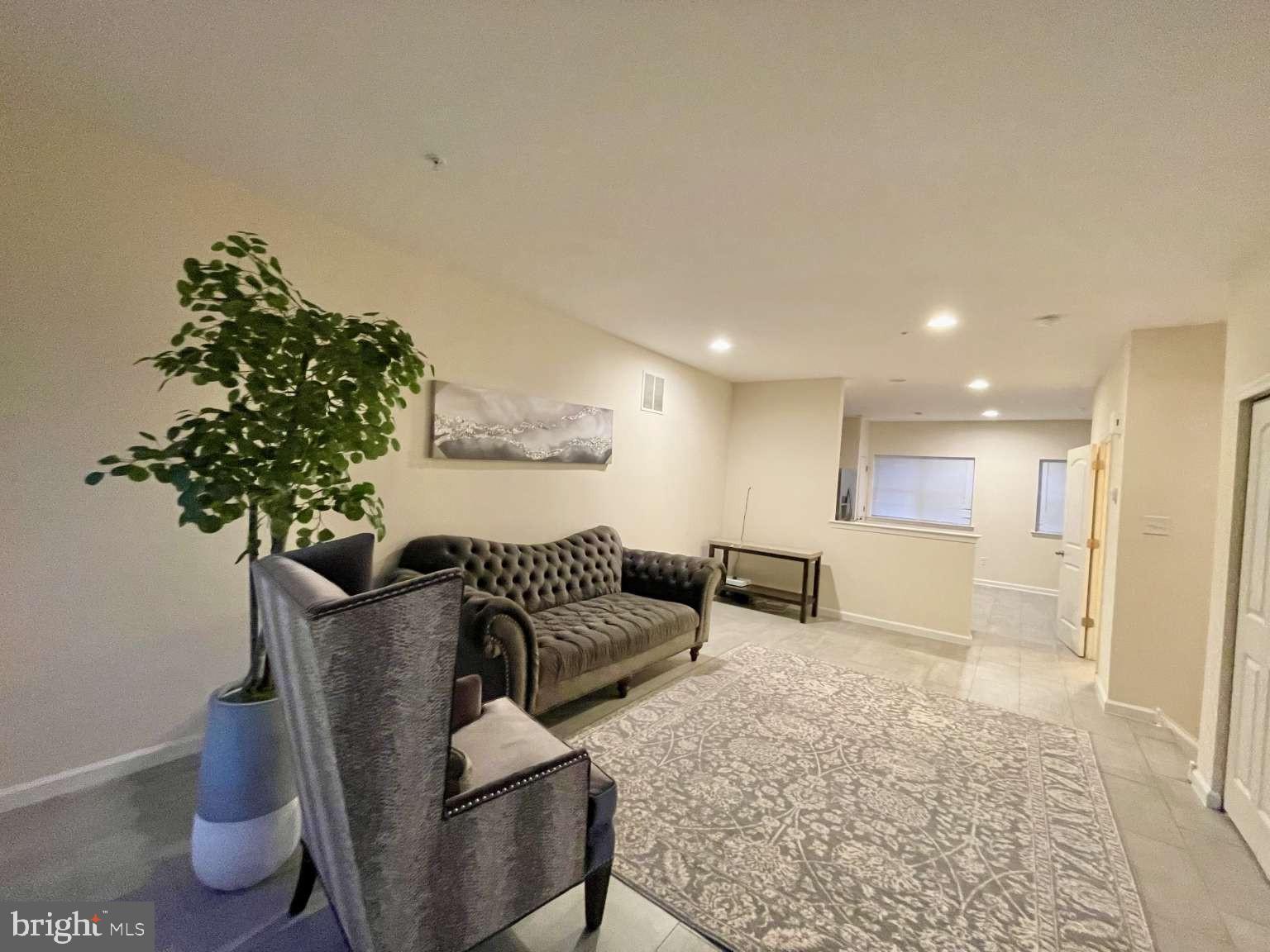 FAIRLESS HILLS - Residential