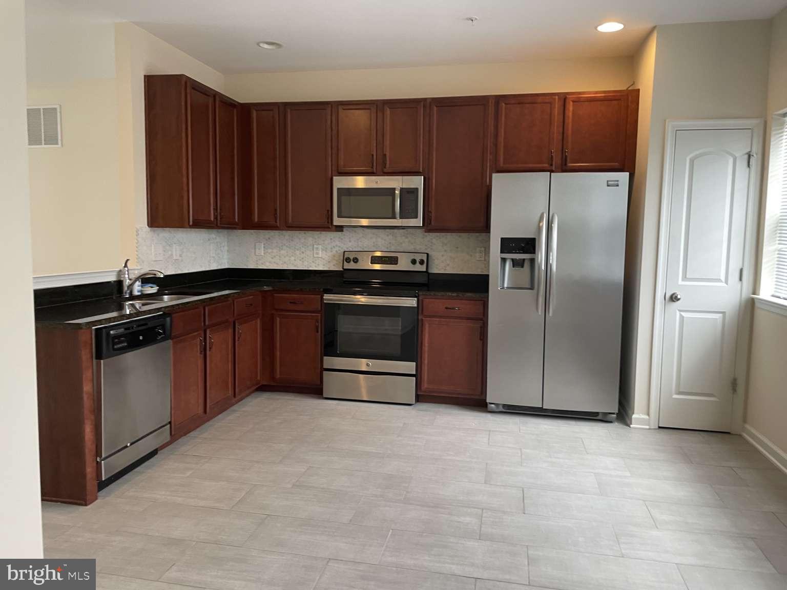 FAIRLESS HILLS - Residential