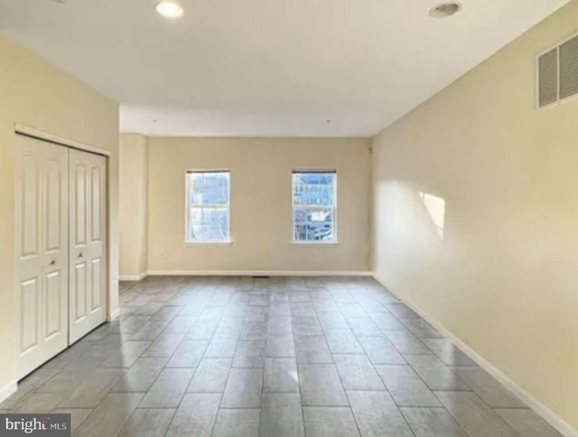 FAIRLESS HILLS - Residential