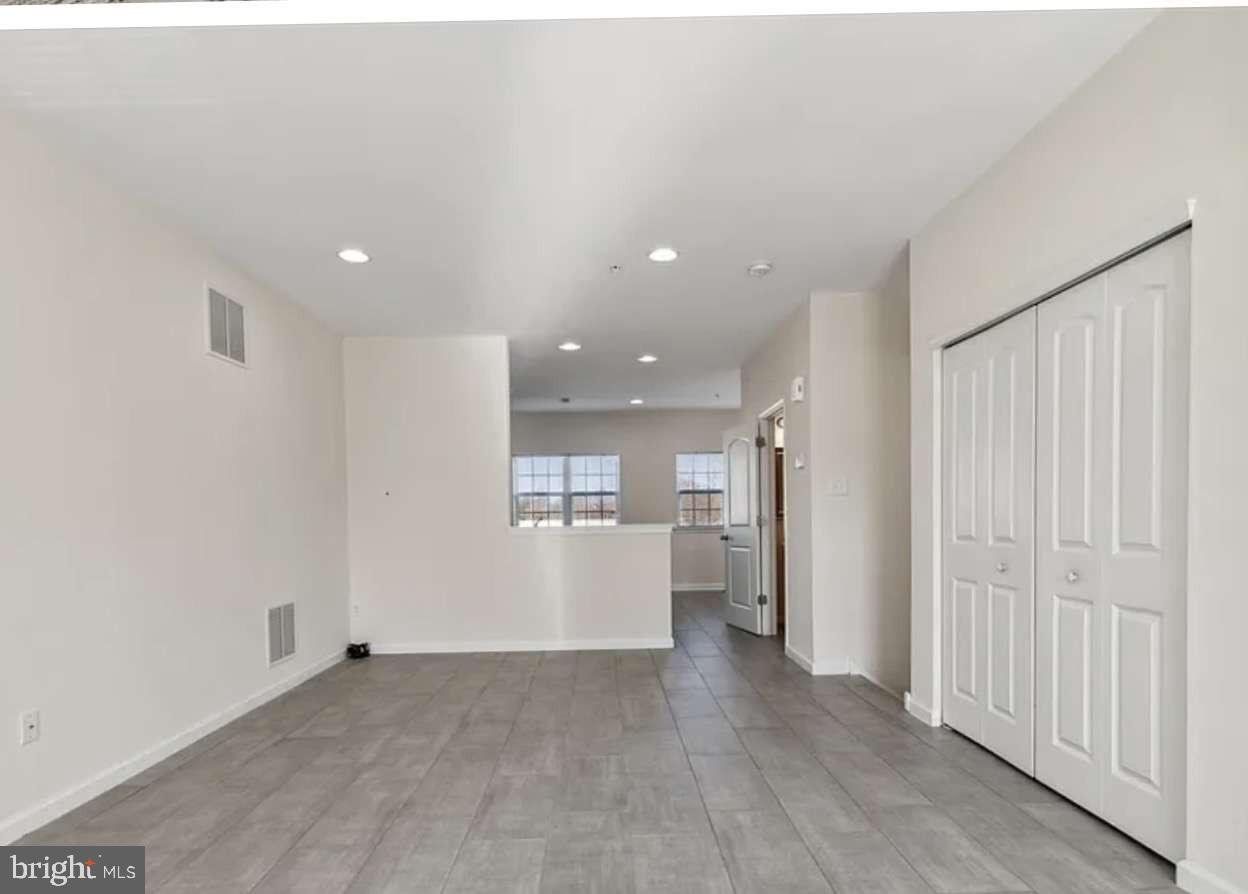 FAIRLESS HILLS - Residential