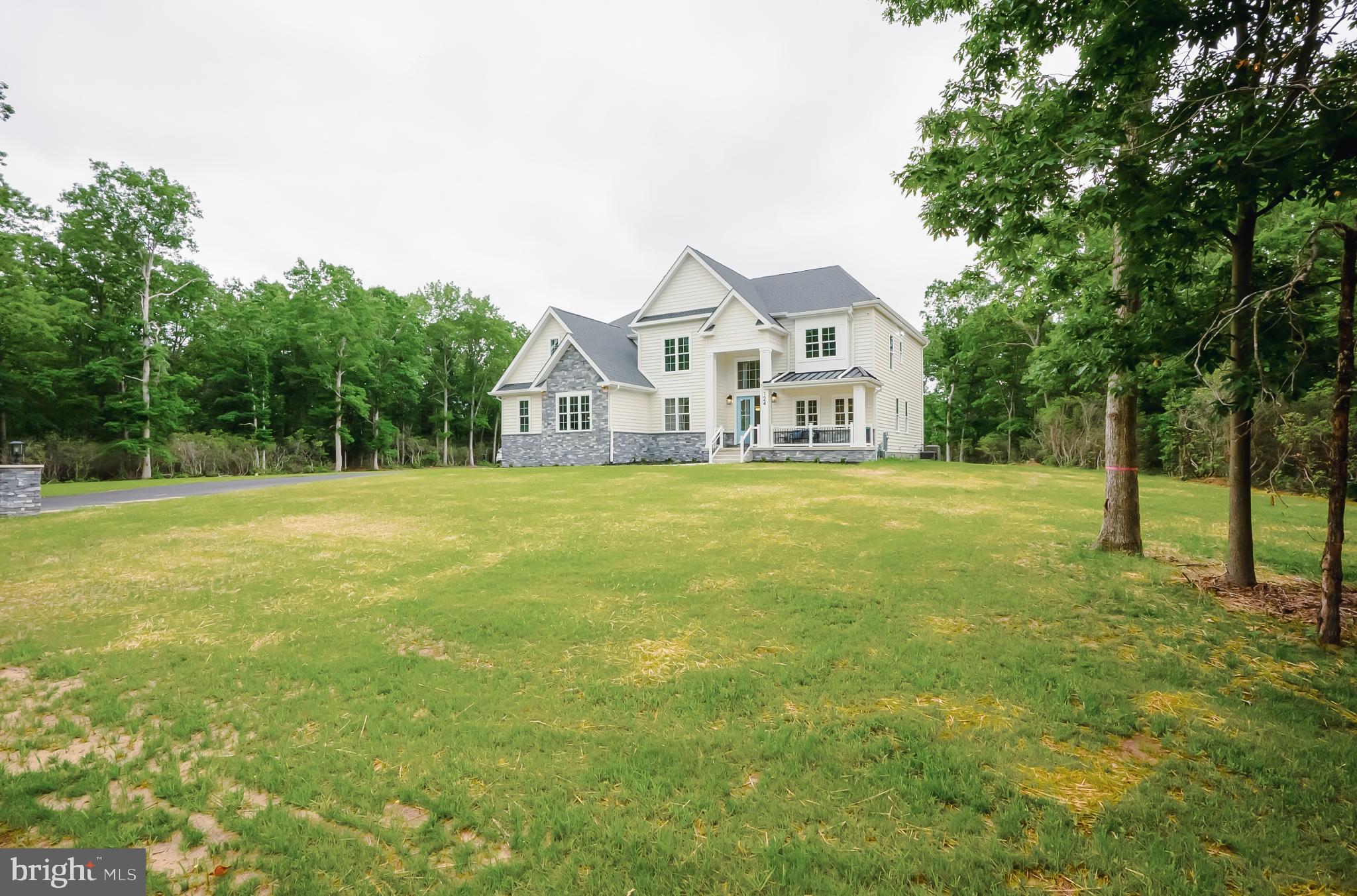 124 RUNNING DEER TRAIL