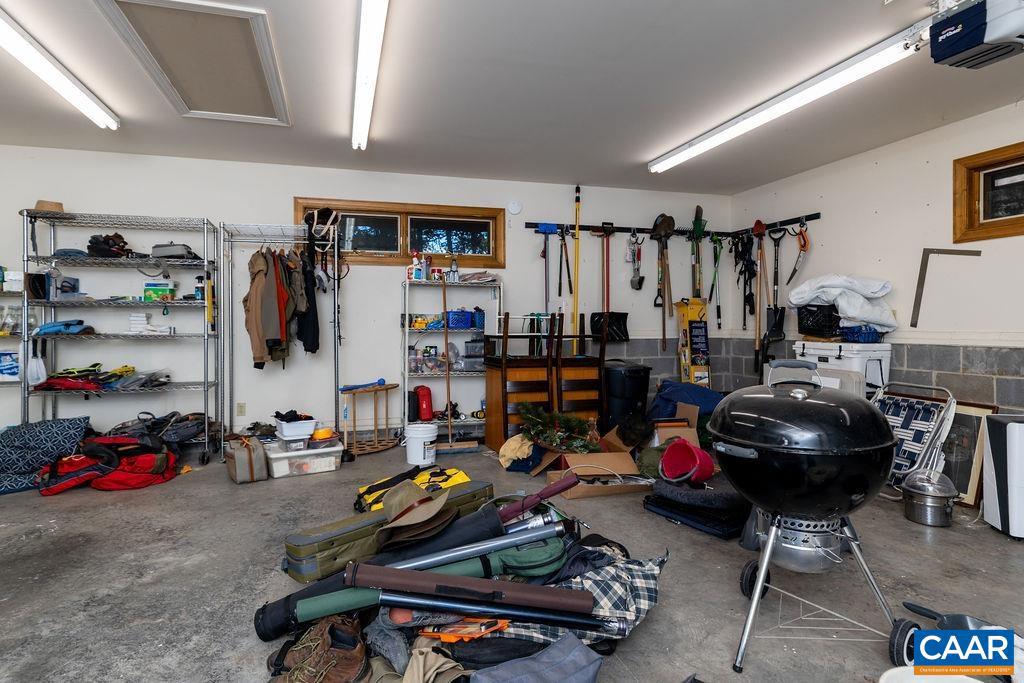 WINTERGREEN RESORT - Residential