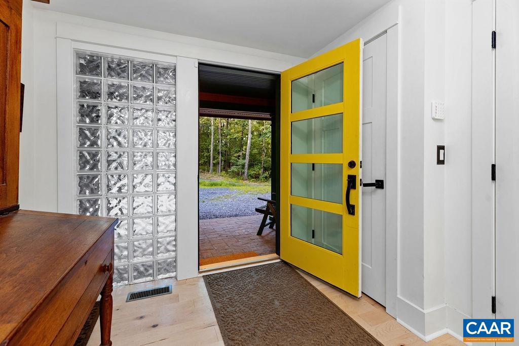 WINTERGREEN RESORT - Residential