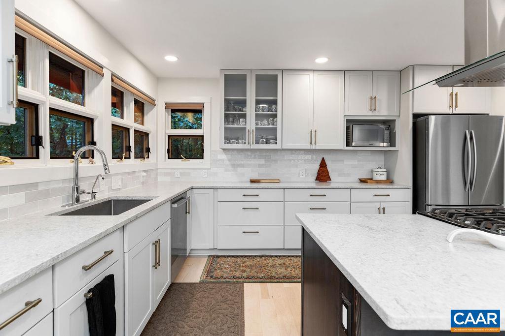 WINTERGREEN RESORT - Residential