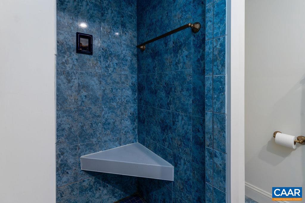 WINTERGREEN RESORT - Residential