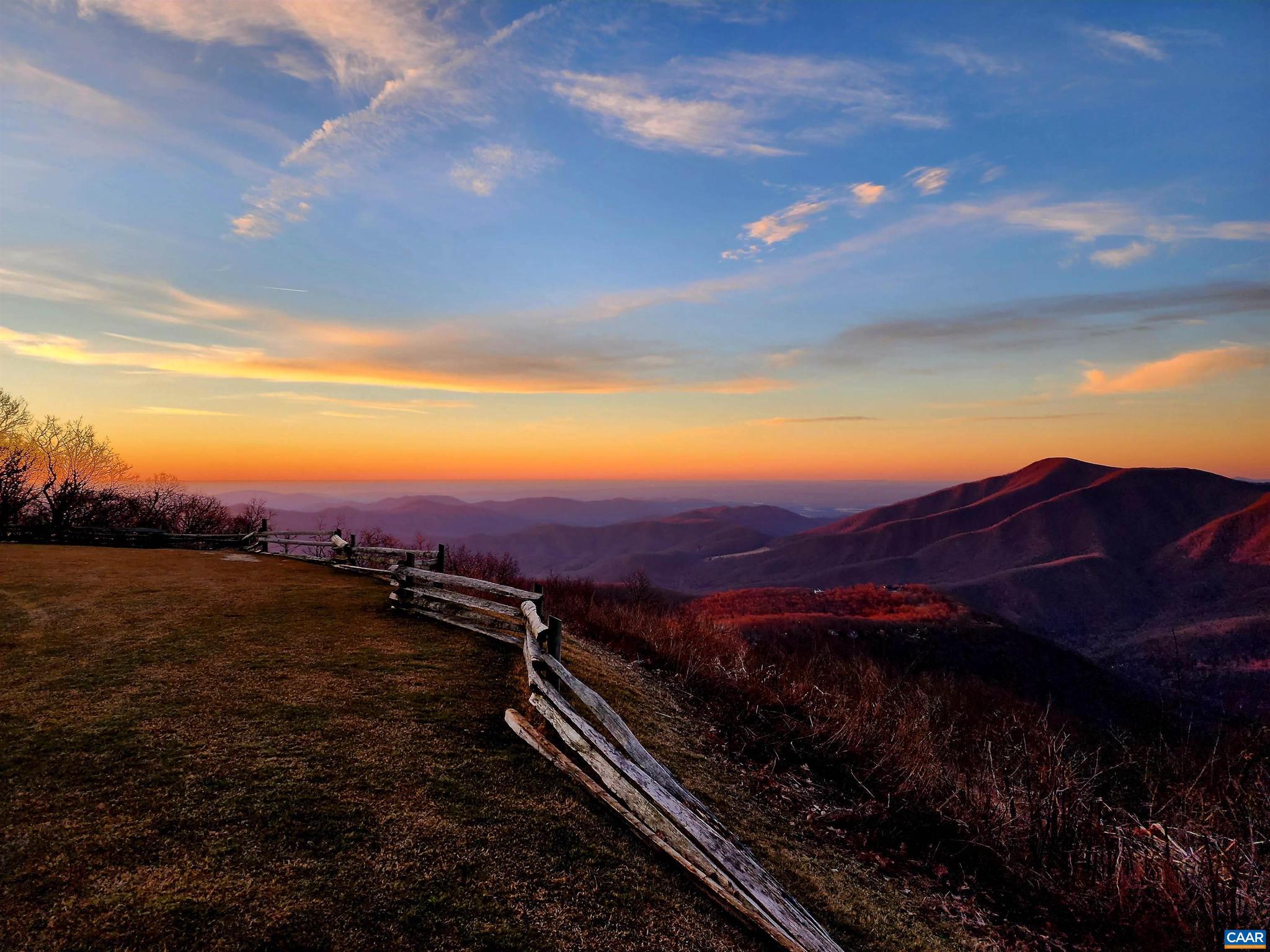 WINTERGREEN RESORT - Residential