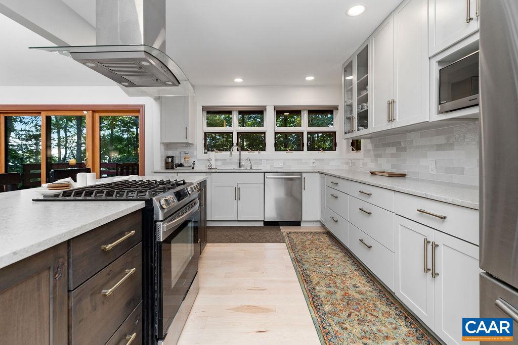 WINTERGREEN RESORT - Residential