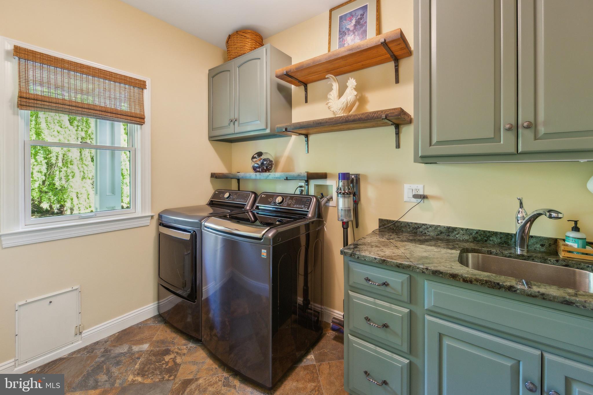 JORDAN ESTS - Residential