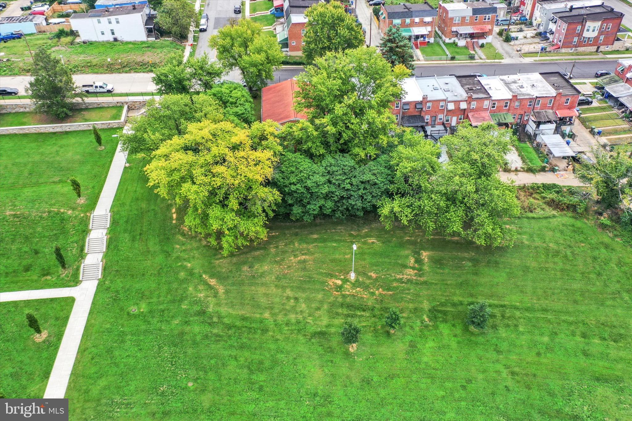 WINCHESTER - Commercial Sale