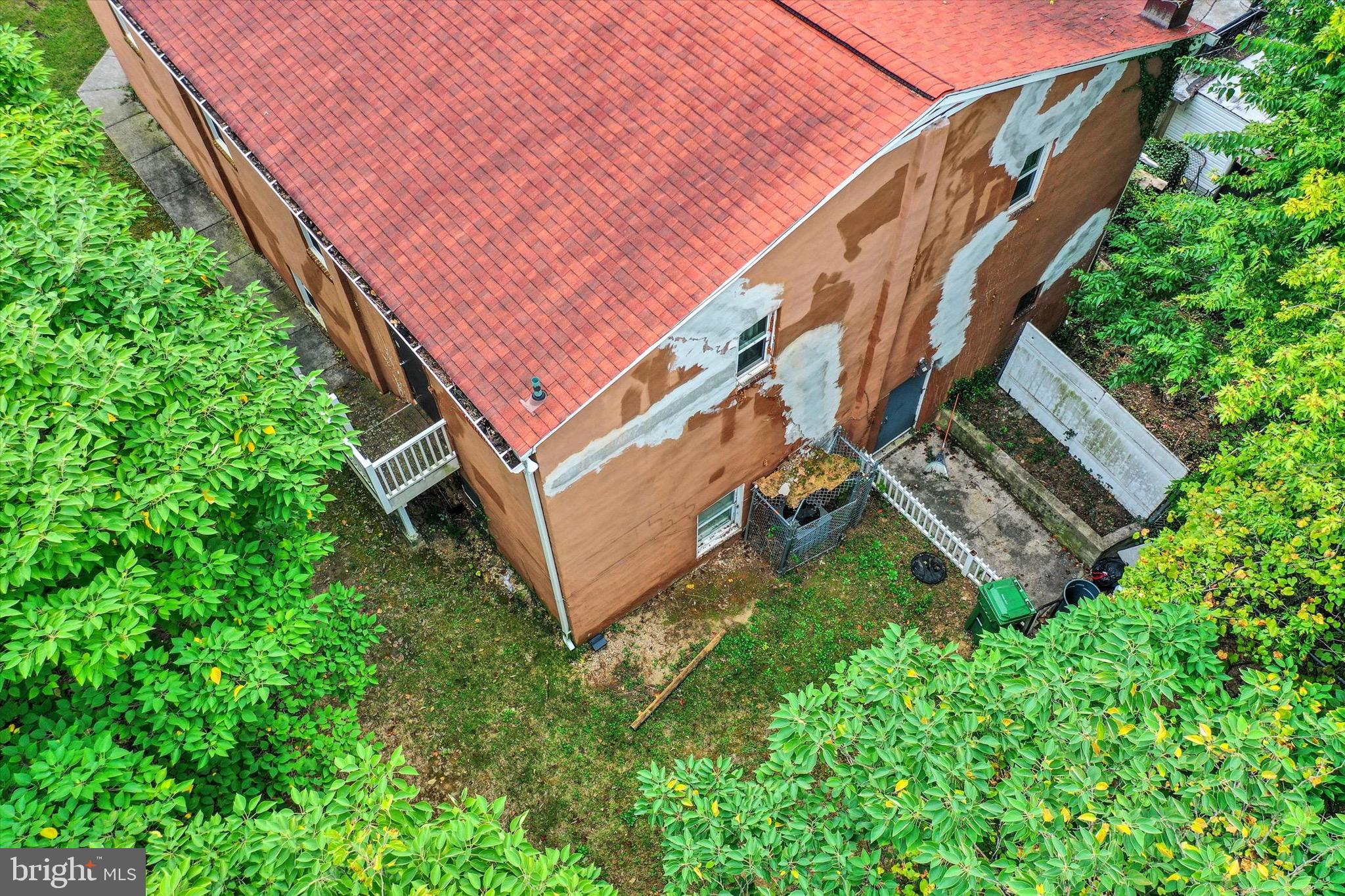 WINCHESTER - Commercial Sale