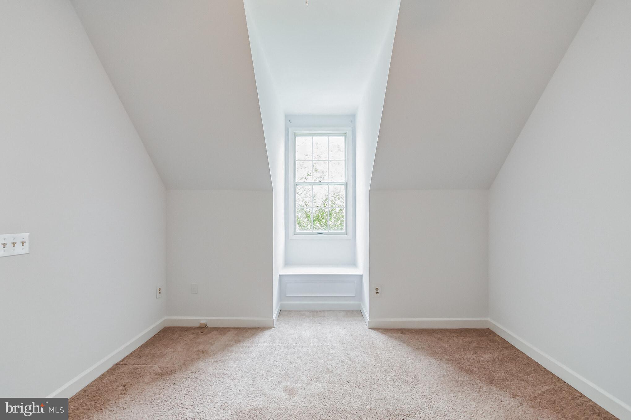 WATERFORD - Residential