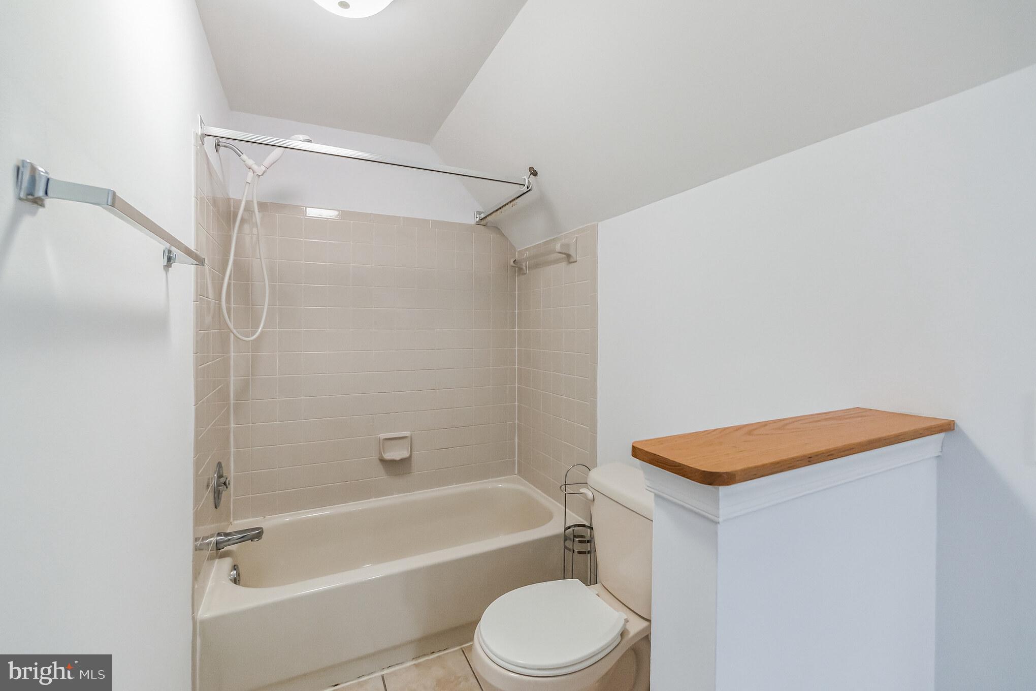 WATERFORD - Residential