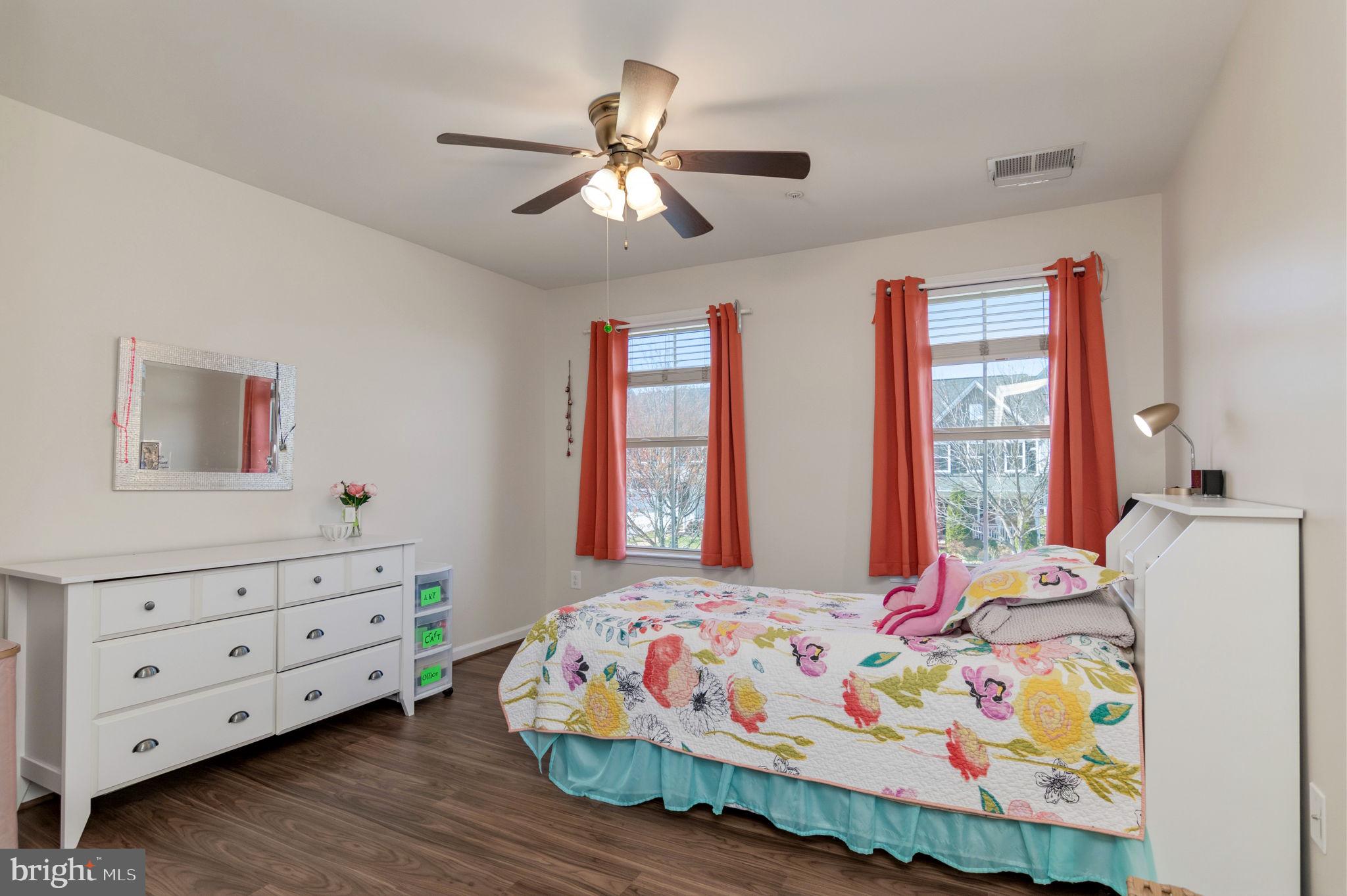 POTOMAC SHORES - Residential