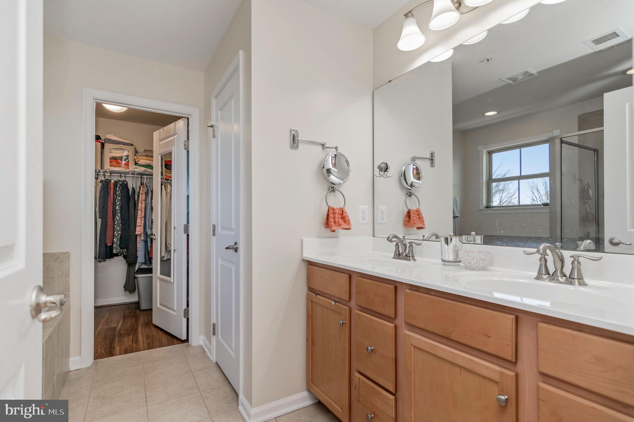 POTOMAC SHORES - Residential