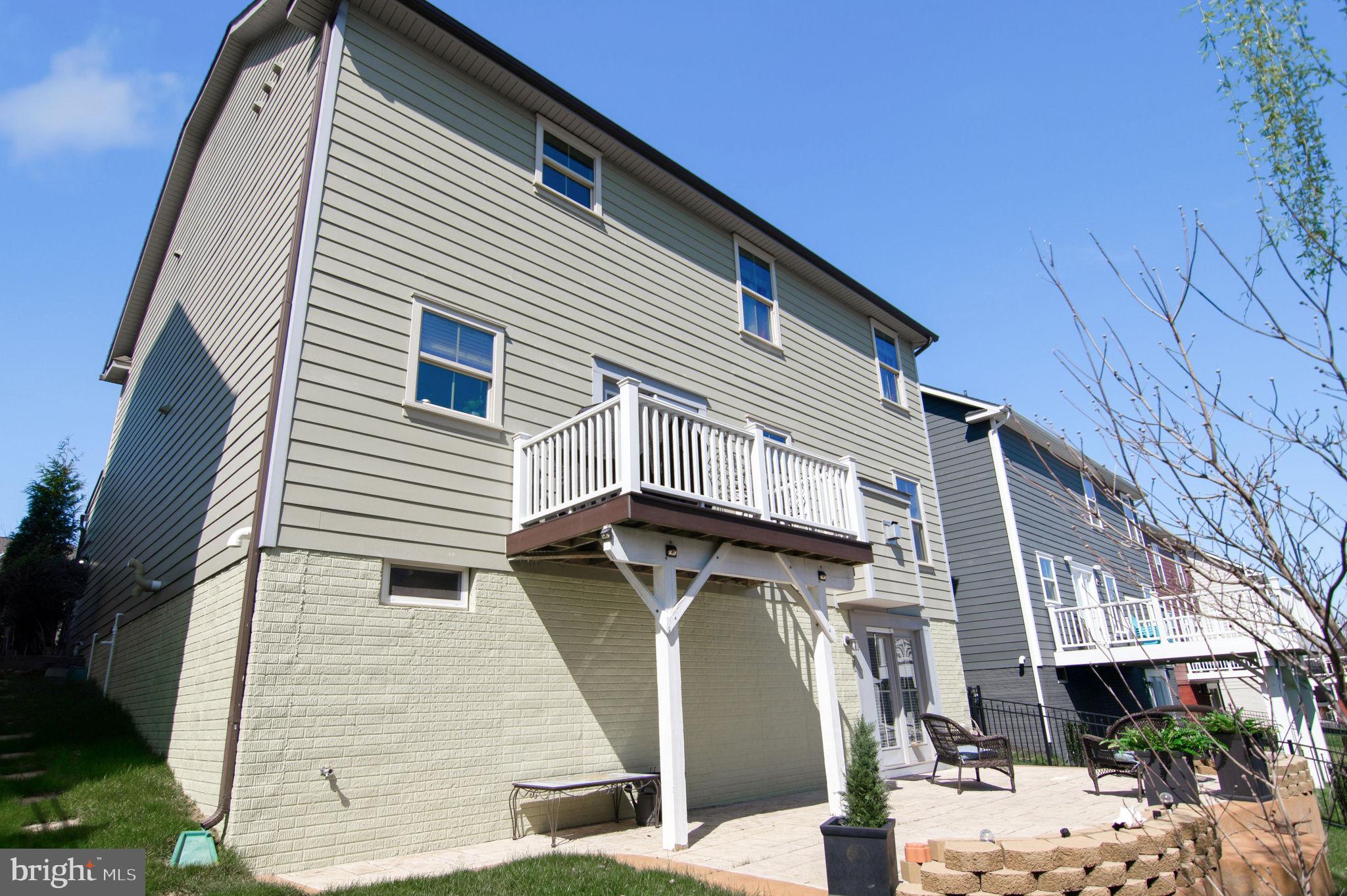 POTOMAC SHORES - Residential