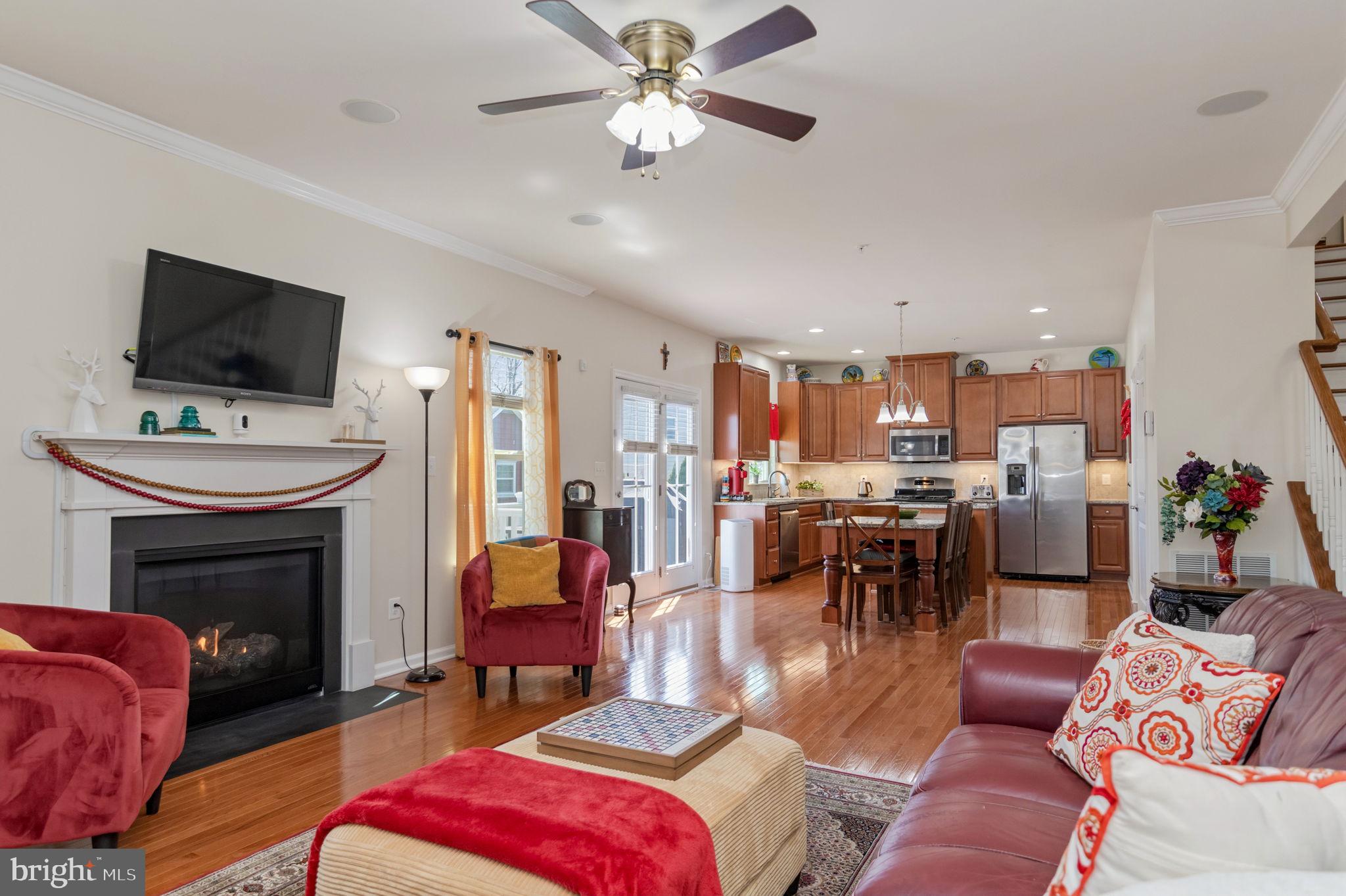 POTOMAC SHORES - Residential