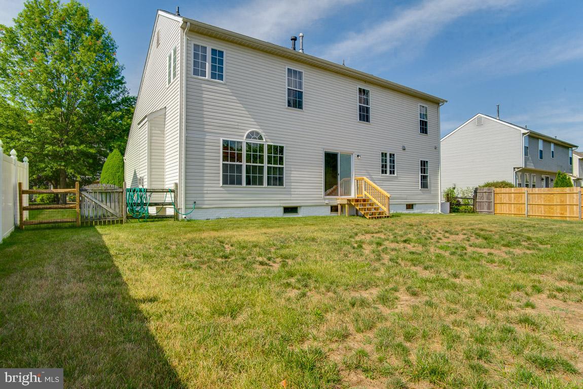 CHARLES CROSSING - Residential